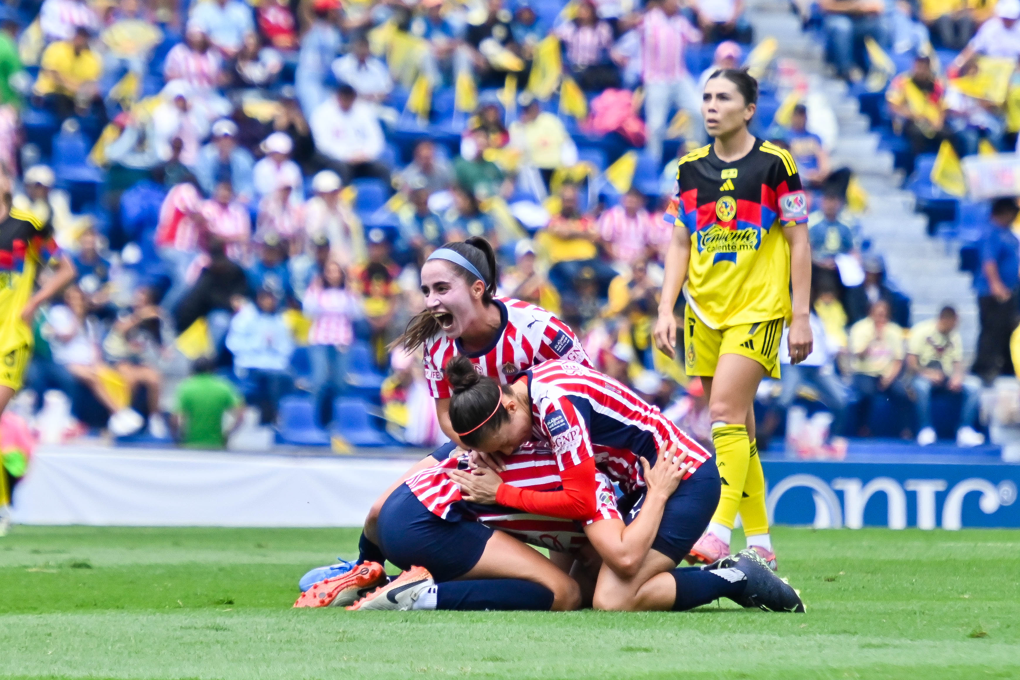 J11F AP25 - América 0-2 Guadalajara