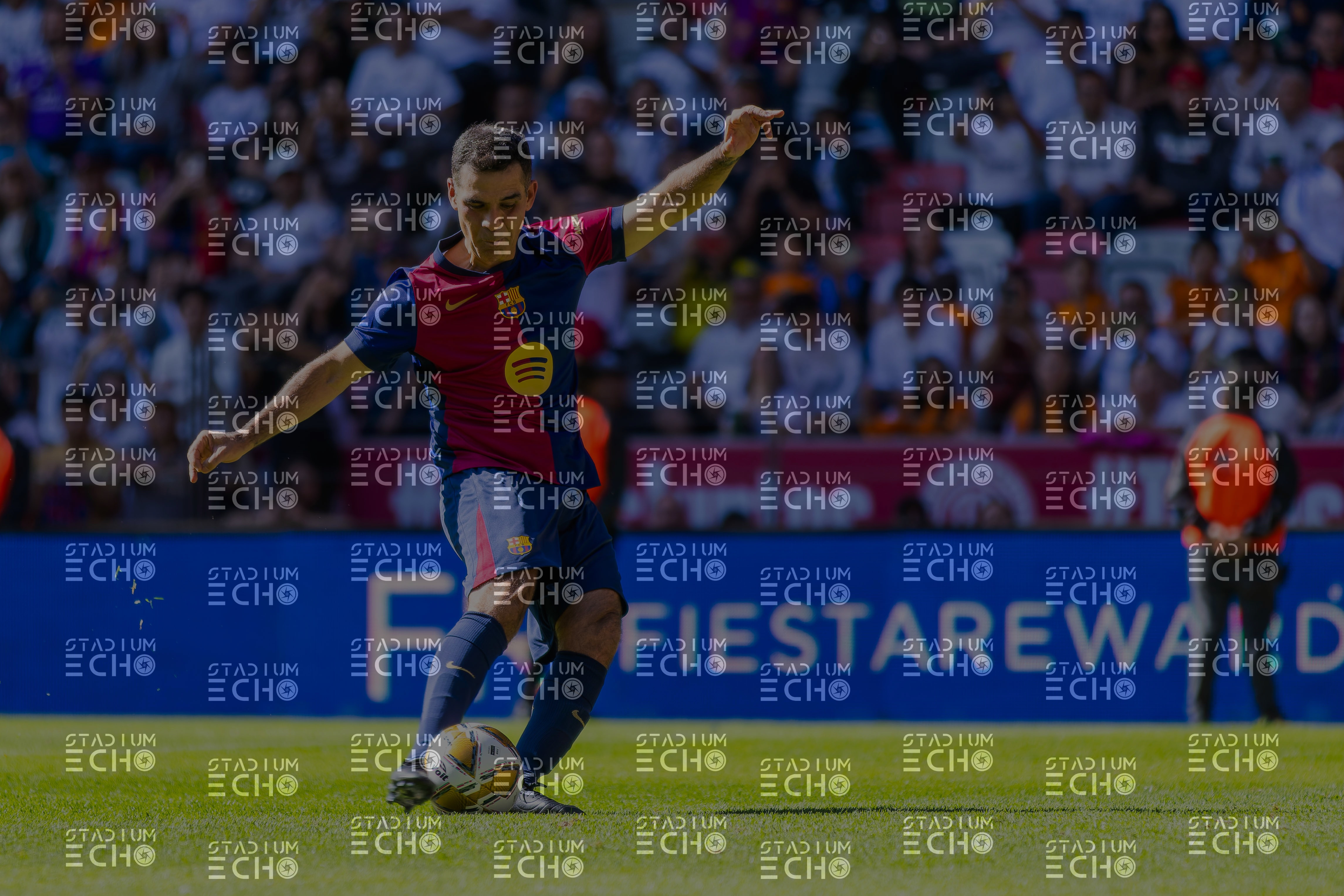 Real Madrid Leyendas vs Barca Legends -  .. - 20250413-140.jpg