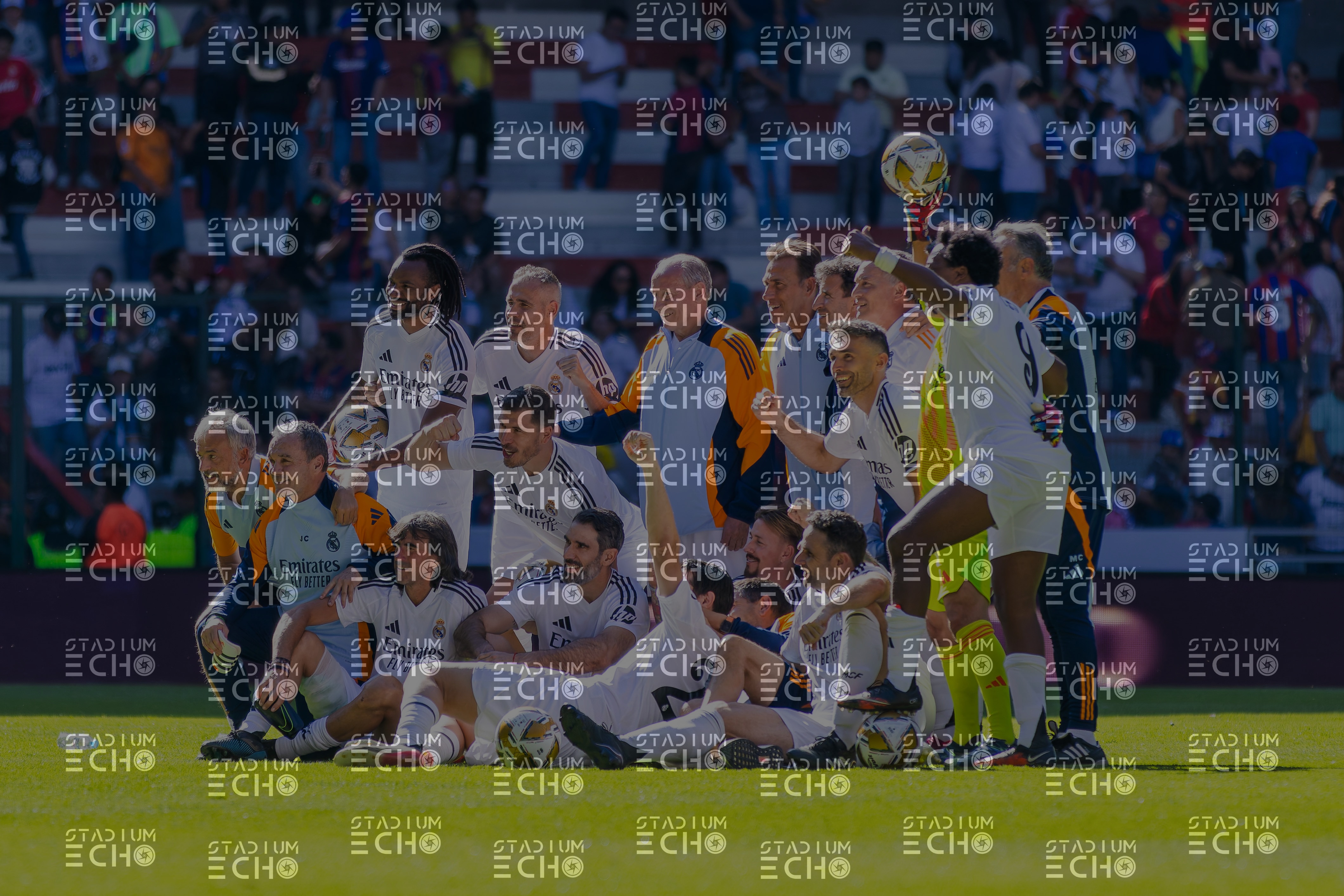 Real Madrid Leyendas vs Barca Legends -  .. - 20250413-168.jpg
