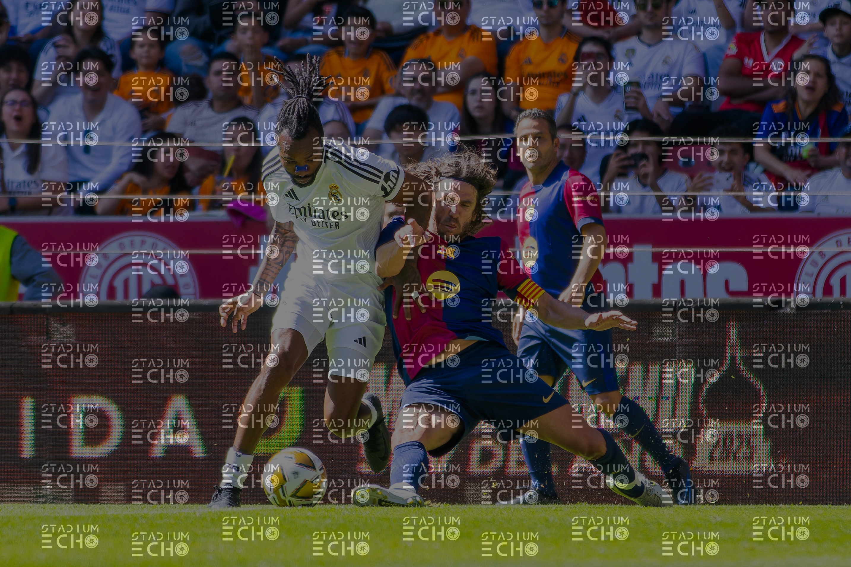 Real Madrid Leyendas vs Barca Legends -  .. - 20250413-121.jpg