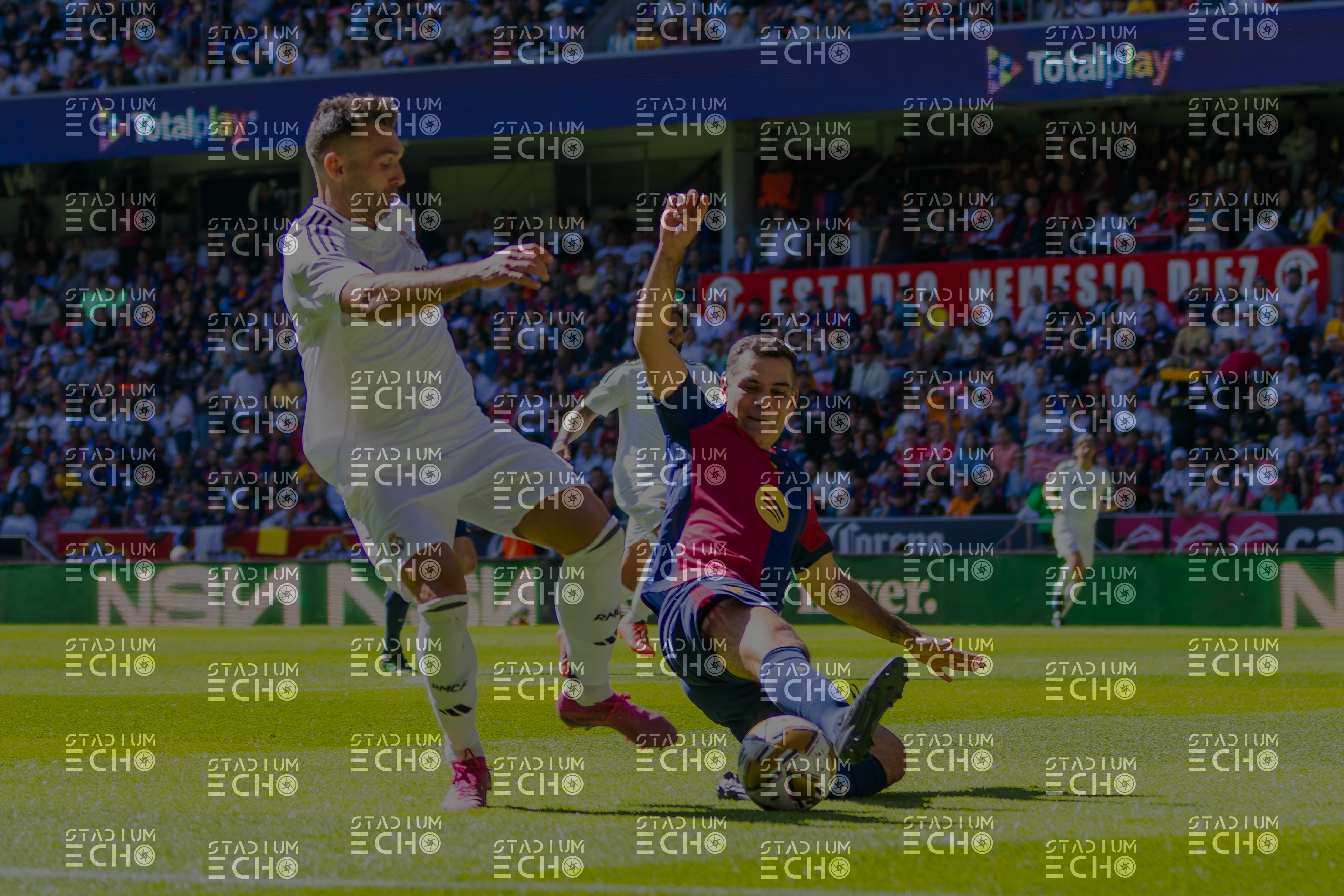 Real Madrid Leyendas vs Barca Legends -  .. - 20250413-122.jpg