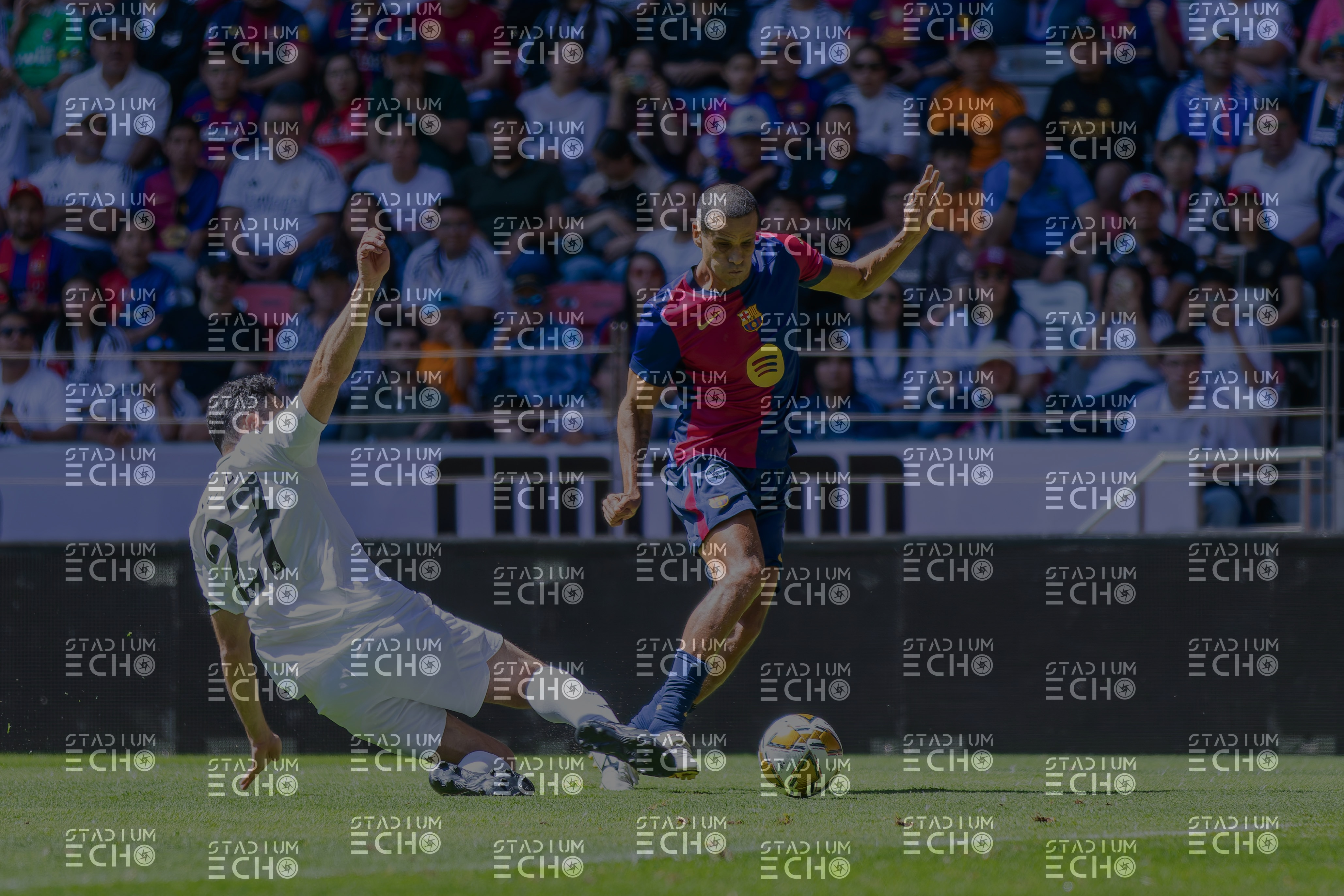 Real Madrid Leyendas vs Barca Legends -  .. - 20250413-099.jpg